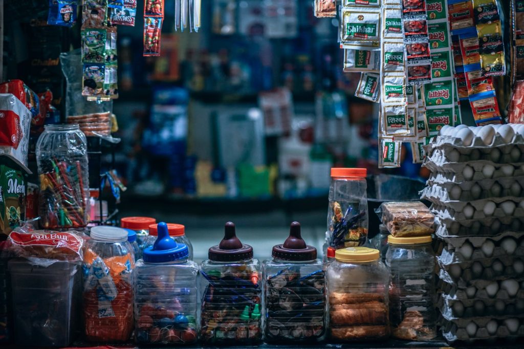  Tienda de conveniencia